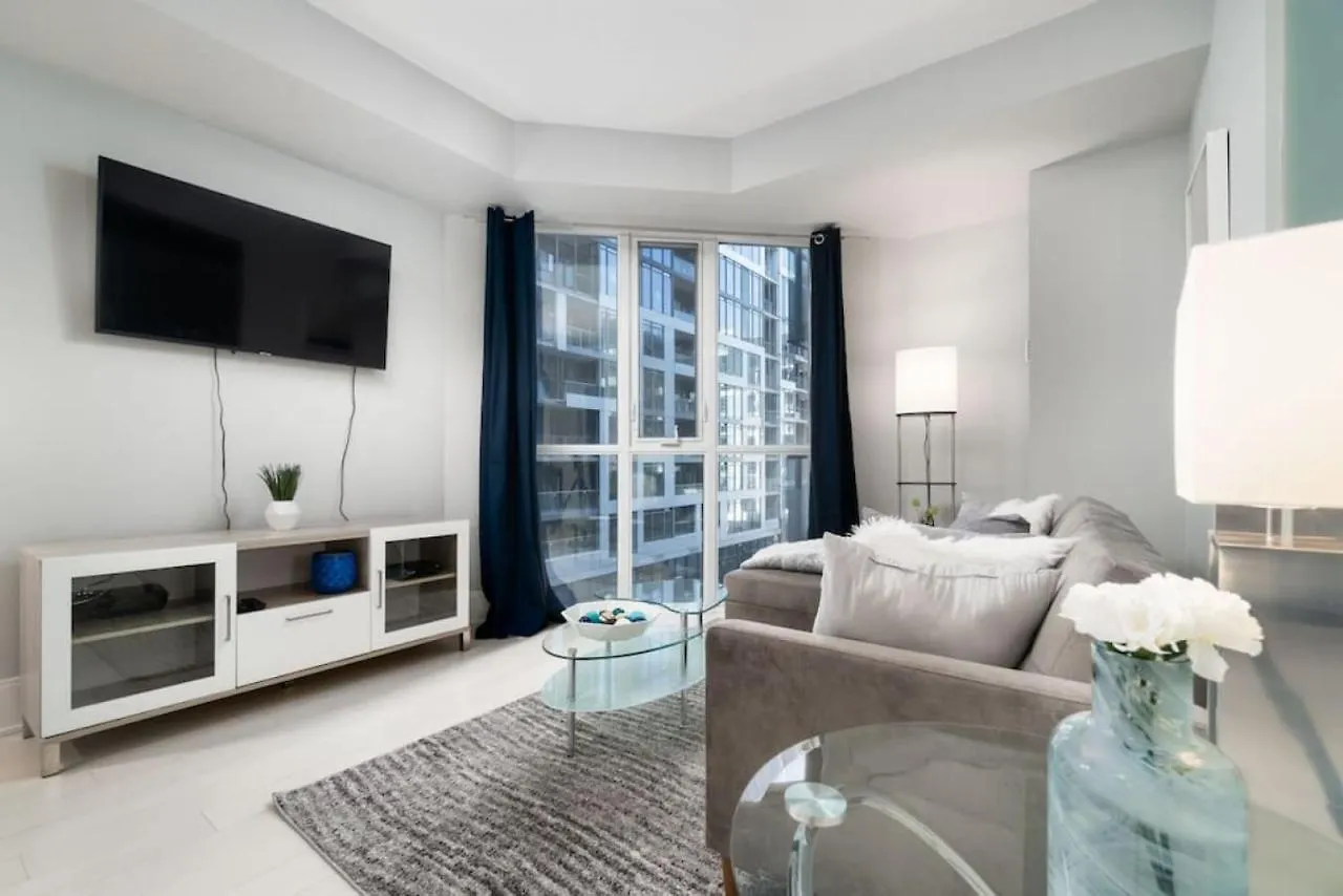 Modern Condo 1 Bd 1Ba With A Sofabed Downtown Toronto